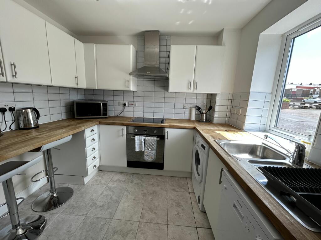 Main image of property: Bramwell Court, Gateshead, Tyne and Wear, NE8 2SB