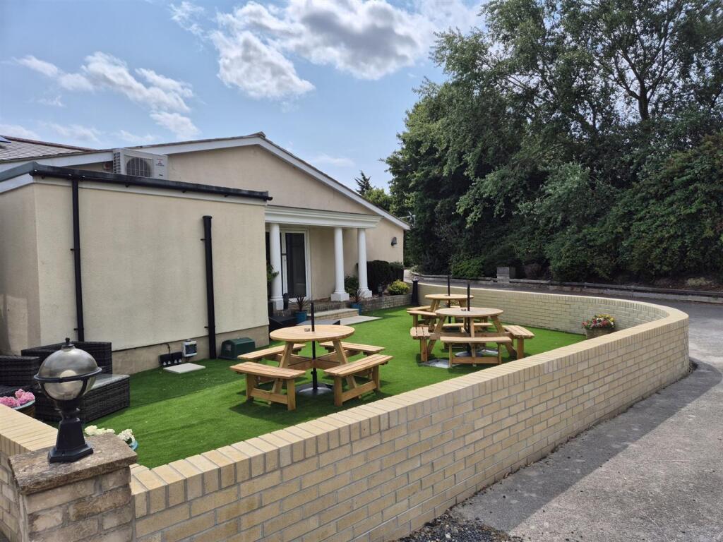 Edingworth Road, Edingworth - View 2