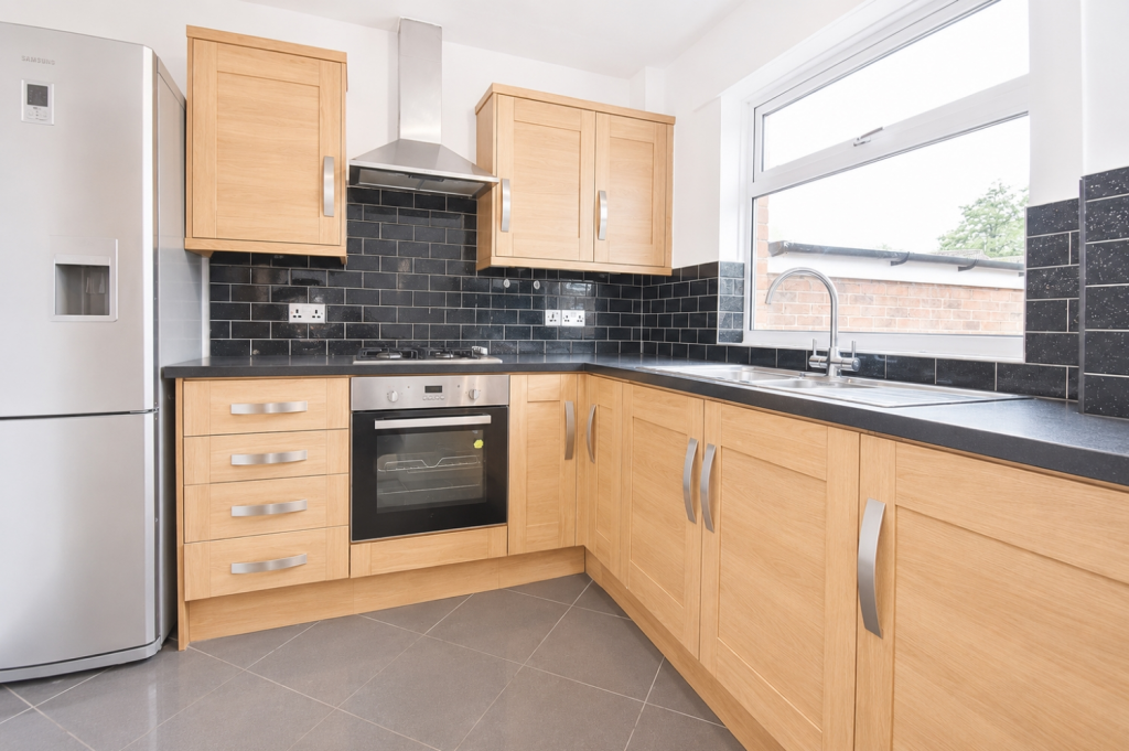 House in Northampton, West Northamptonshire - View 4