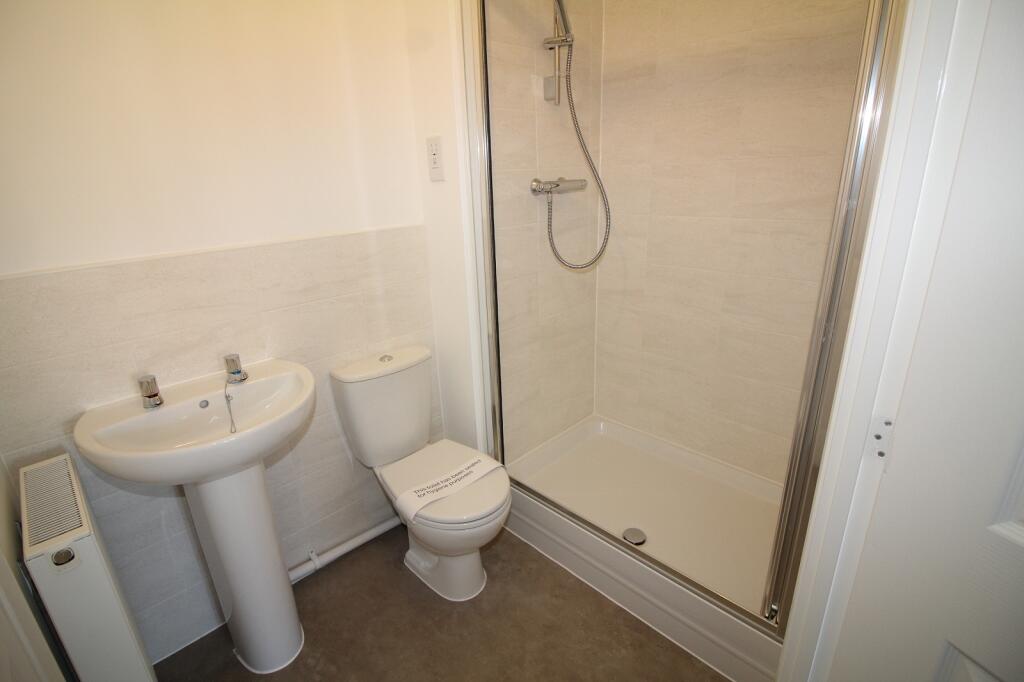 Apartment in Newport, Liswerry - View 5