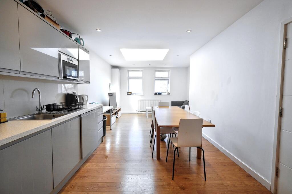 Main image of property: Audley Road, London, NW4 3HG