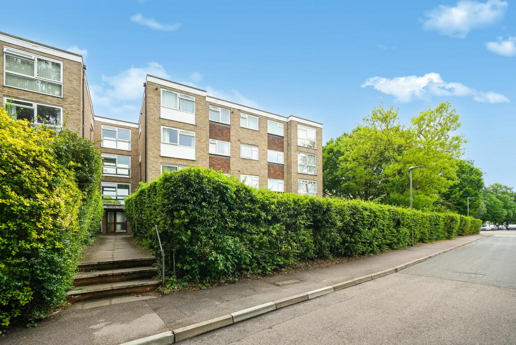 Main image of property: Harcourt Avenue, Wallington, SM6