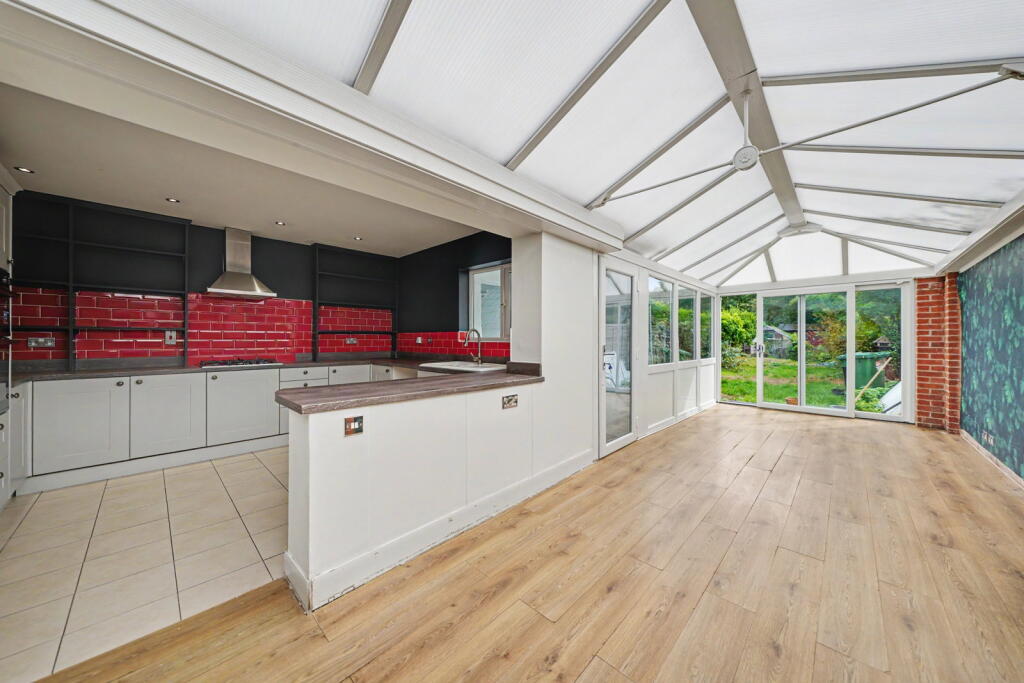 House in North Warwickshire, Water Orton - View 4