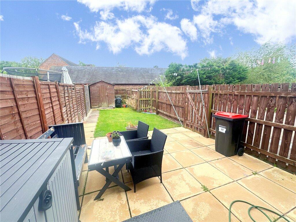 House in Milton Keynes, Walnut Tree, Walton - View 5