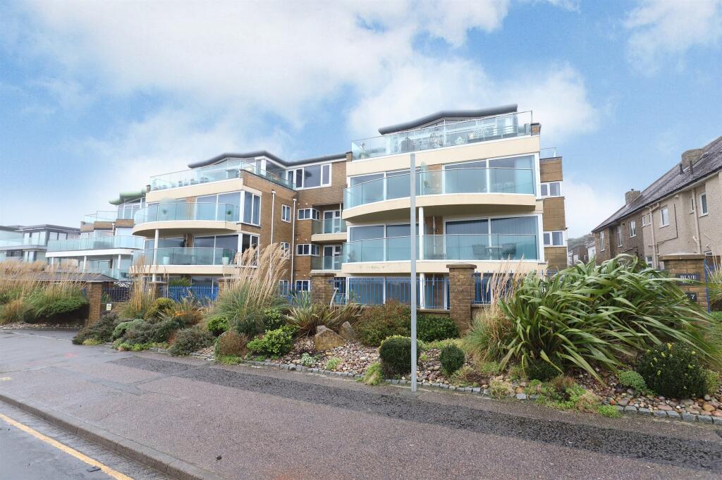 Boscombe Overcliff Drive, Bournemouth