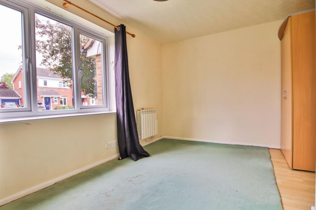 Apartment in Worcester - View 4