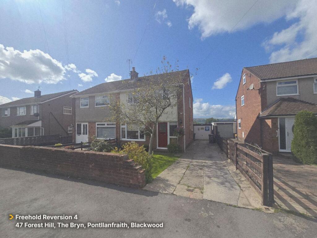 7 Freehold reversions across Blackwood South Wales, The Bryn, Pontllanfraith, Blackwood, Gwent, NP12 2PY photo 4