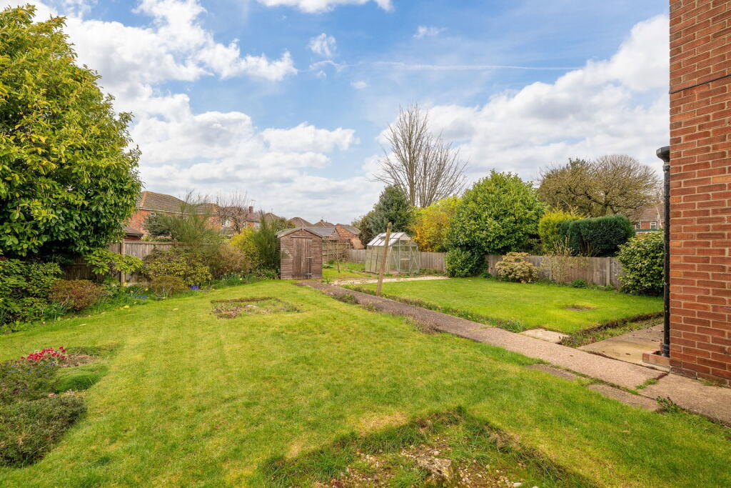 Scarle Close, Lincoln, LN6 8DB - View 2