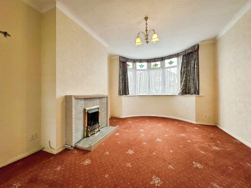 Birches Park Road, Codsall, Wolverhampton, WV8 2DT - View 3
