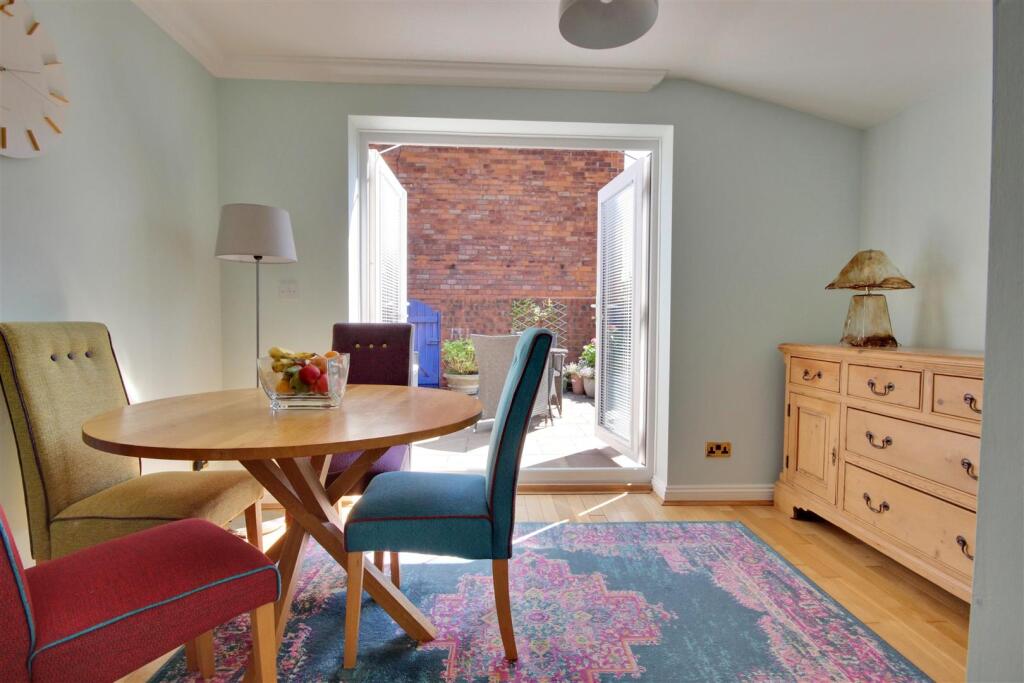 Grayburn Lane, Beverley photo 2