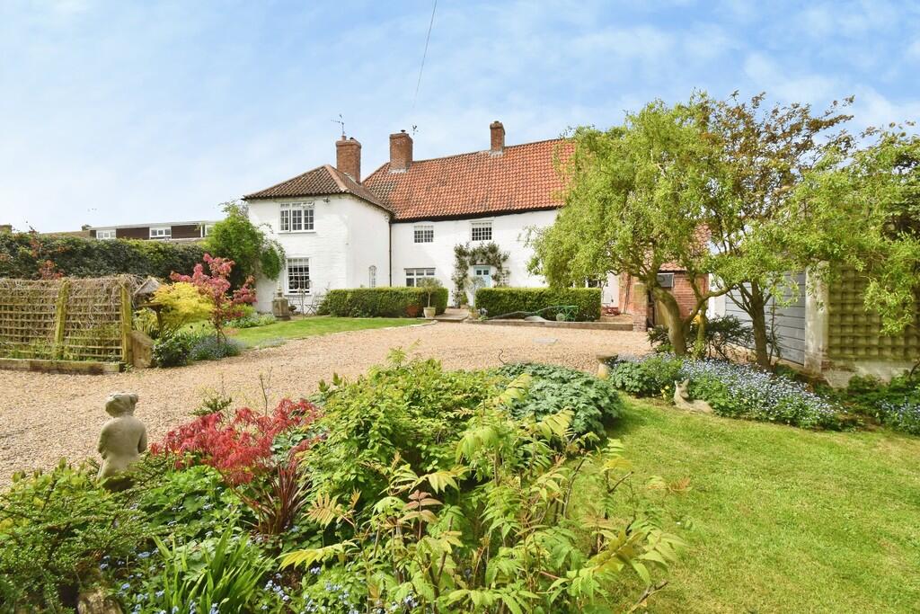 Main image of property: Main Street, Bathley, Newark