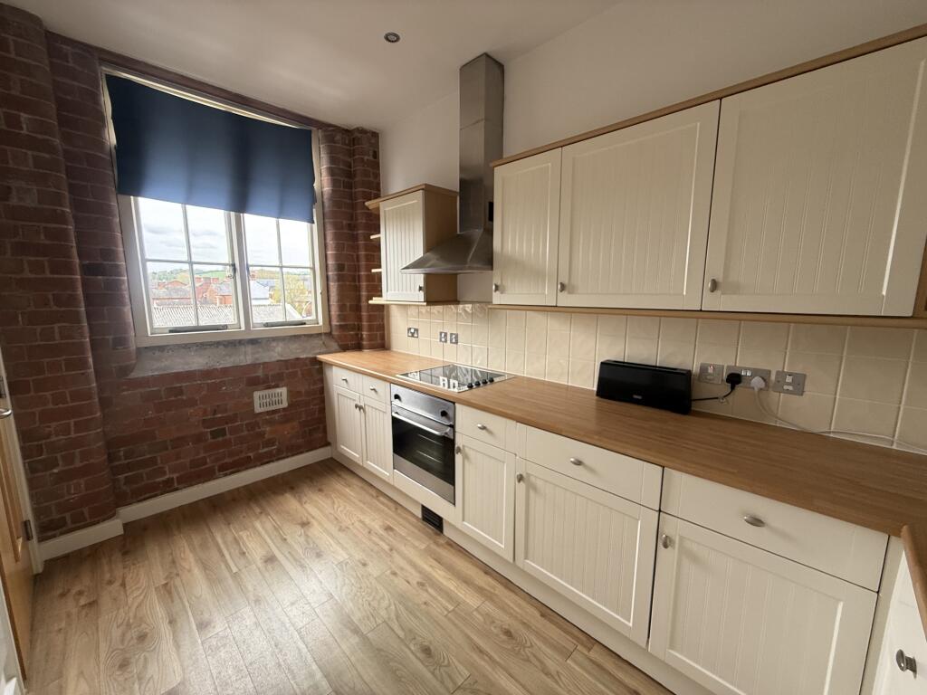 Apartment in Derby - View 4
