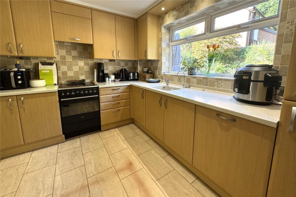 House in Reading - View 5
