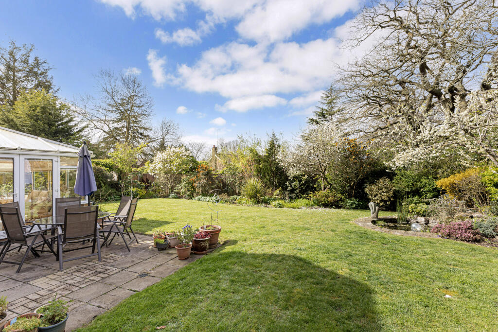 Main image of property: Carrington Square, Harrow, HA3