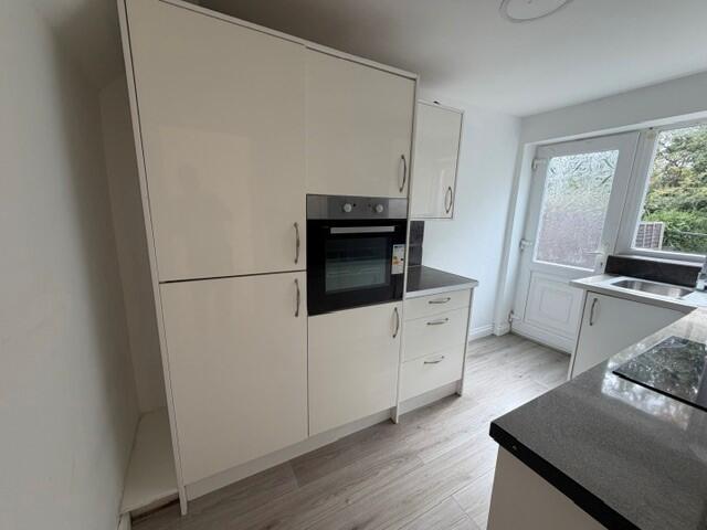 Steepwood Croft, Birmingham, B30 photo 4