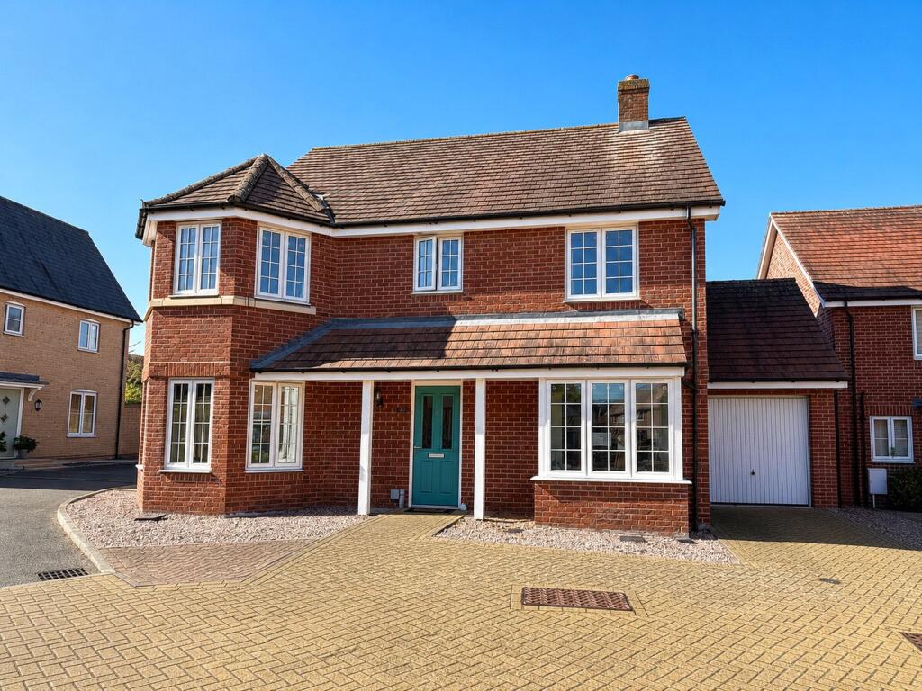 Main image of property: Hawksley Crescent, Hailsham, East Sussex, BN27