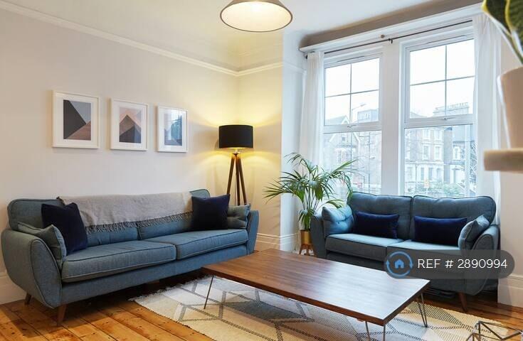 Main image of property: London, London, SE21