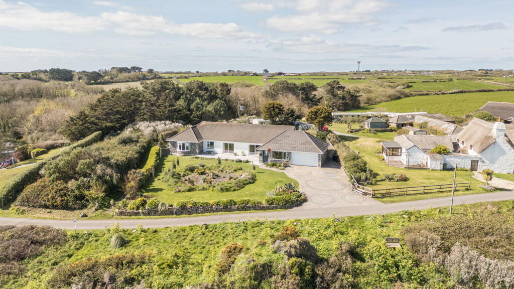 Coverack, The Lizard photo 2