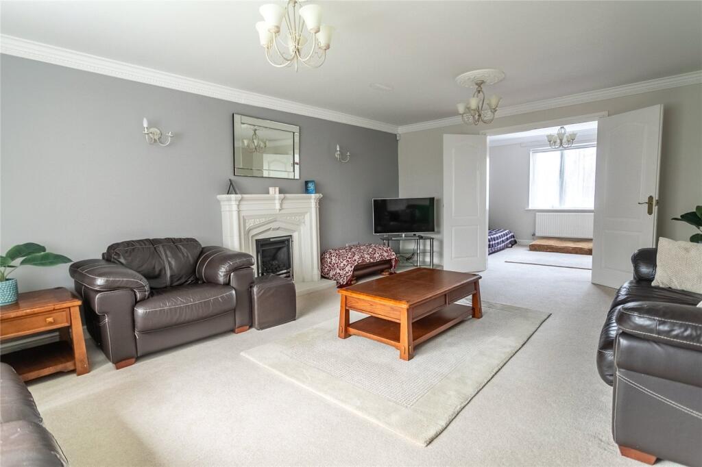 Poppyfield View, Norden, Greater Manchester, OL11 photo 2