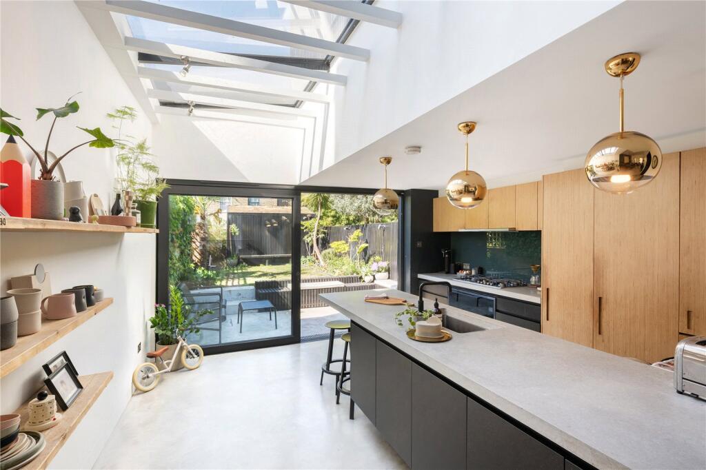Main image of property: Queen Anne Road, London, E9