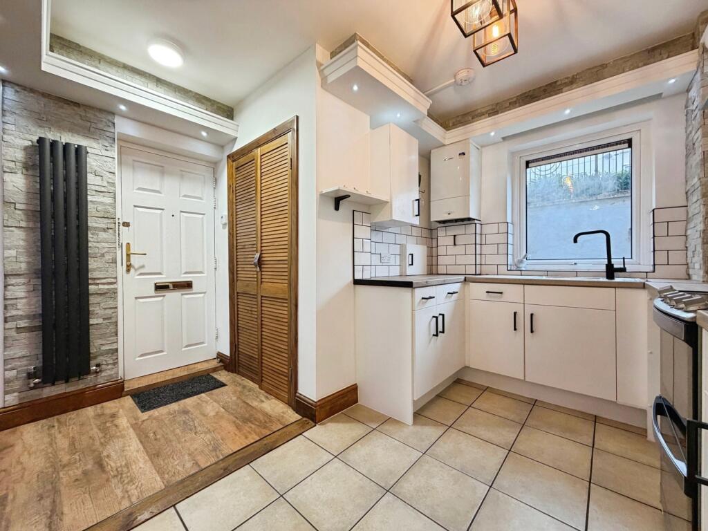 Garth Avenue, Leicester, Leicestershire, LE4 photo 3