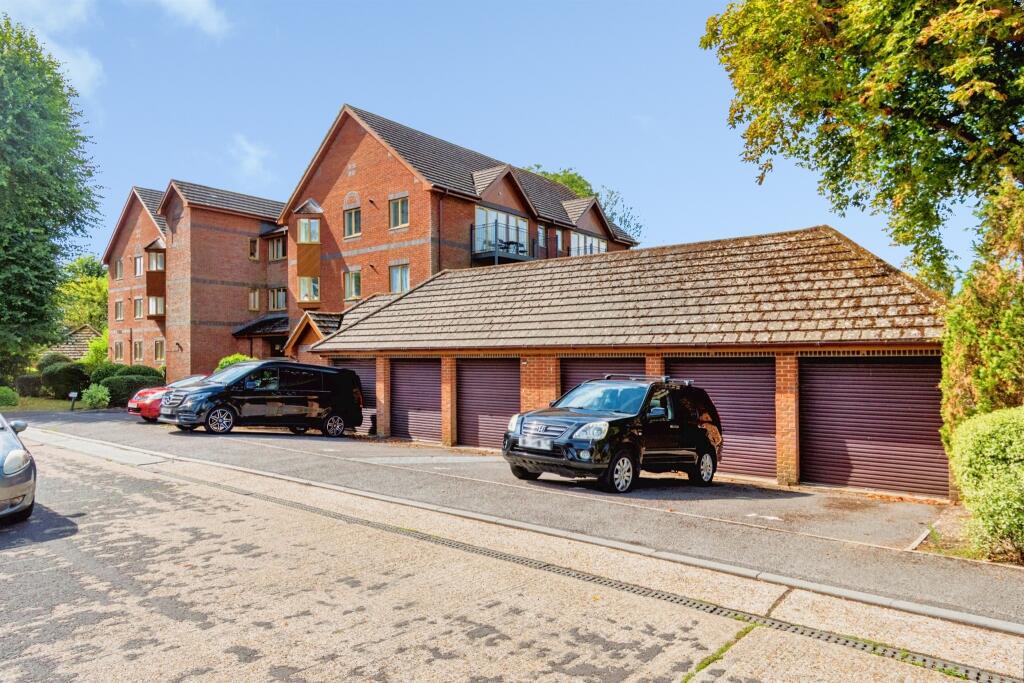 Apartment in Southampton