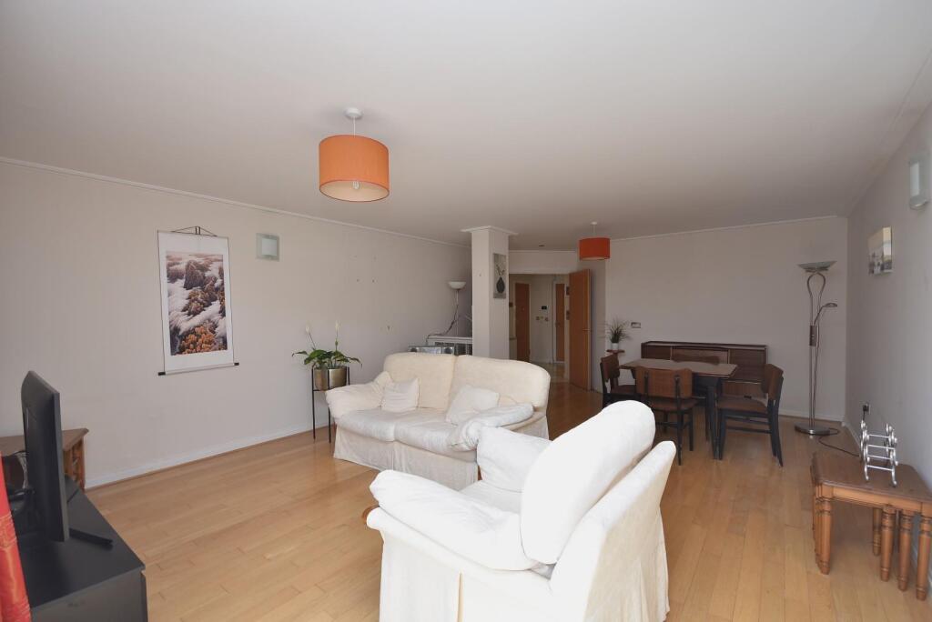99 Capri House, Lynton Court, Chandlery Way, Cardiff, CF10 5NG - View 6