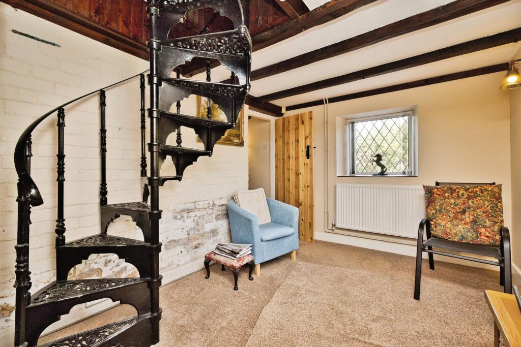 House in Bath - View 3