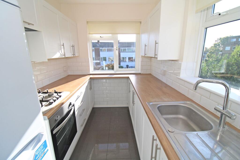 Apartment in London - View 3