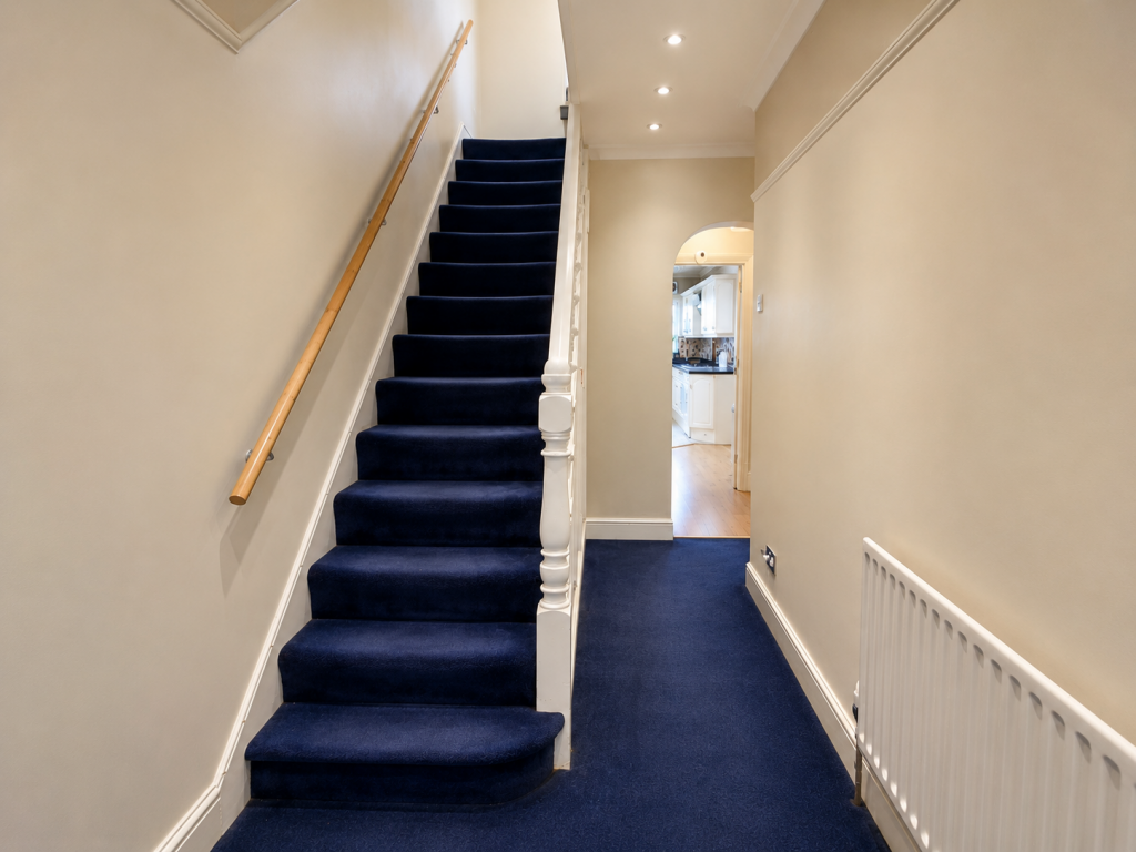 House in Southall - View 5