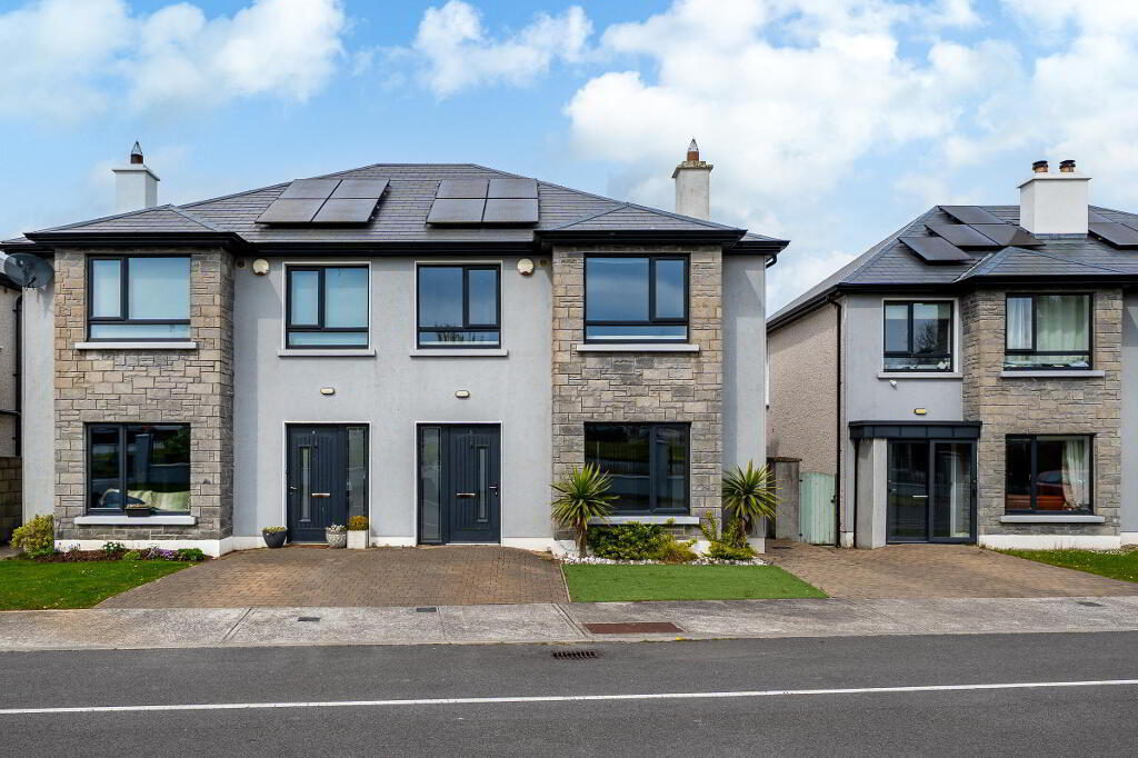 Main image of property: 3 Ard Cuinne, Monksland, Athlone
