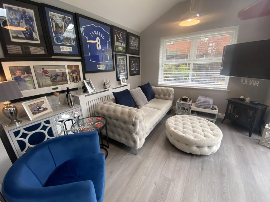 House in Bury, Greater Manchester - View 5