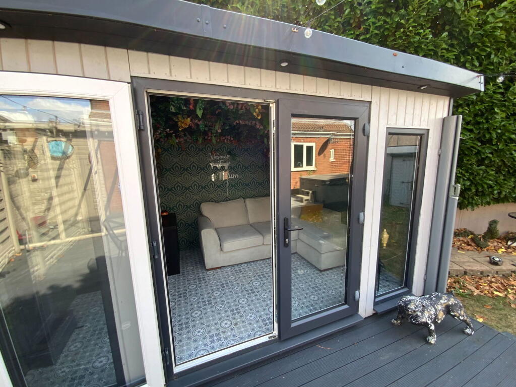 Additional image 16 of HALESOWEN, Kent Road