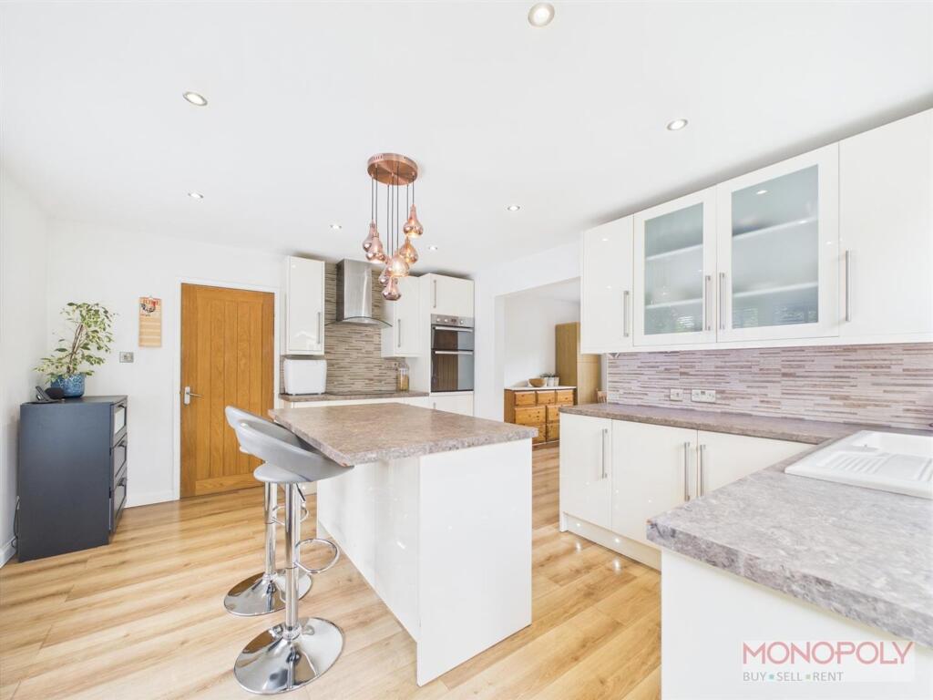 House in Farndon, Crewe by Farndon - View 3