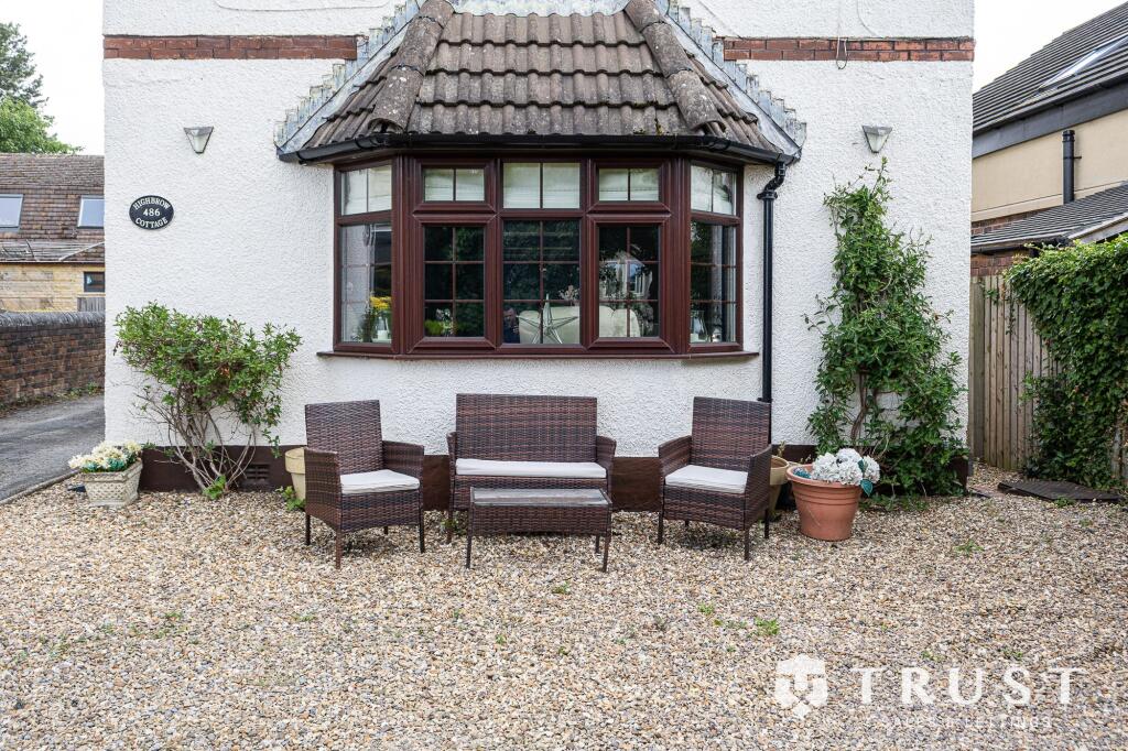 Halifax Road, Liversedge, WF15 image 4