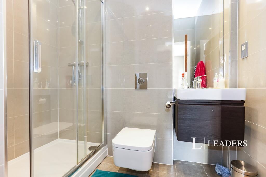 Apartment in Leamington Spa, Milverton, Royal Leamington Spa - More