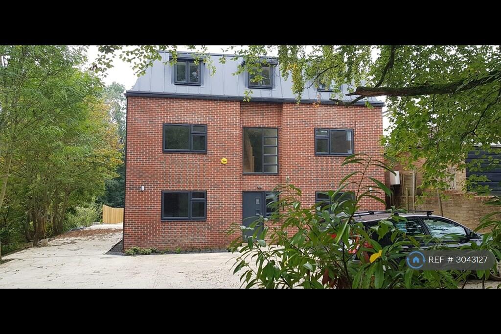 Main image of property: Hiltingbury Road, Chandler's Ford, SO53