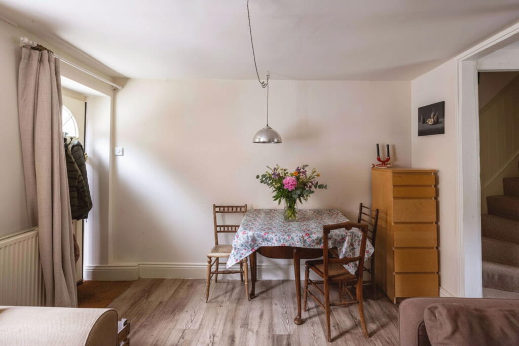 Sheppards Barton, Frome, Somerset, BA11 1EL photo 4