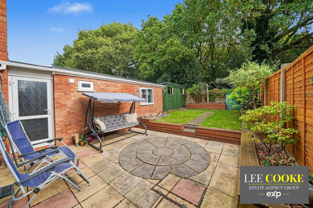 House in Walsall, West Midlands - View 3