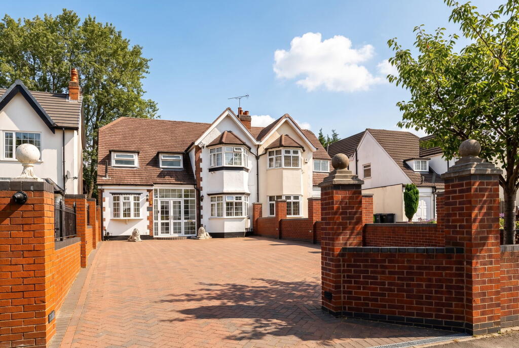 Main image of property: Stratford Road, Hall Green