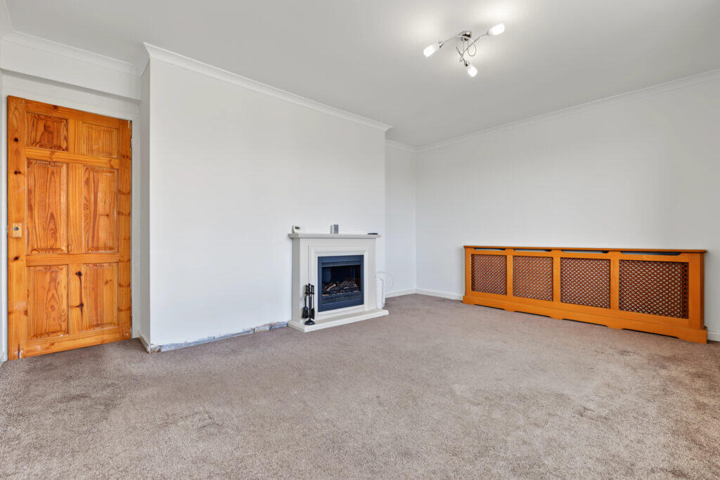 Apartment in Glasgow, West Dunbartonshire - More