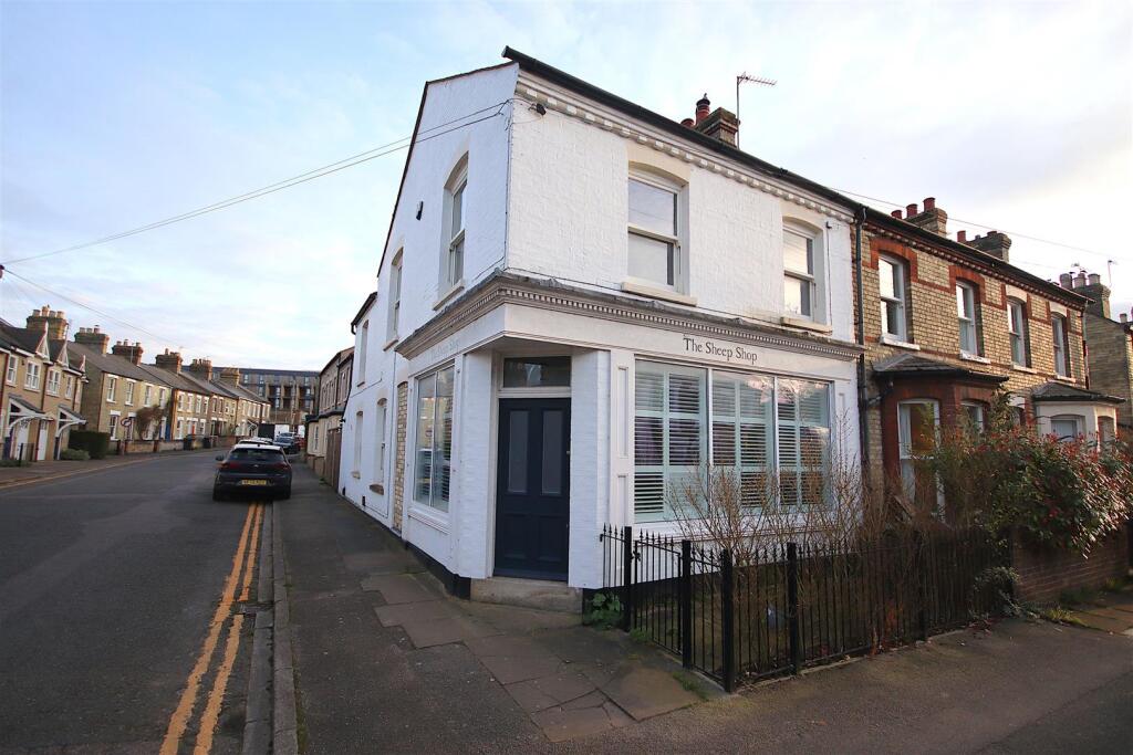 Main image of property: Beche Road, Cambridge