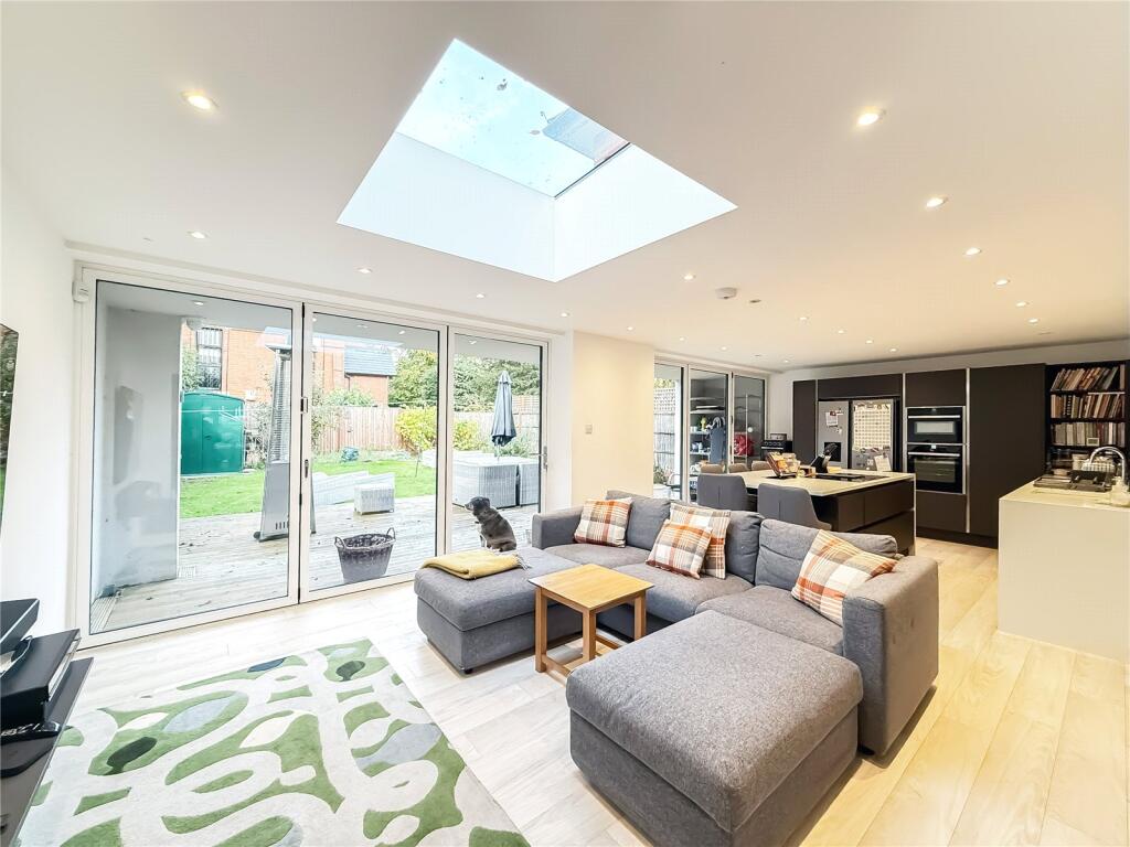 The Hollies, Didsbury, M20 photo 3