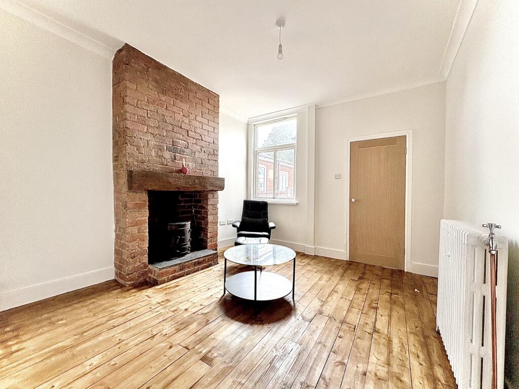 House in Dudley, Sedgley - View 4