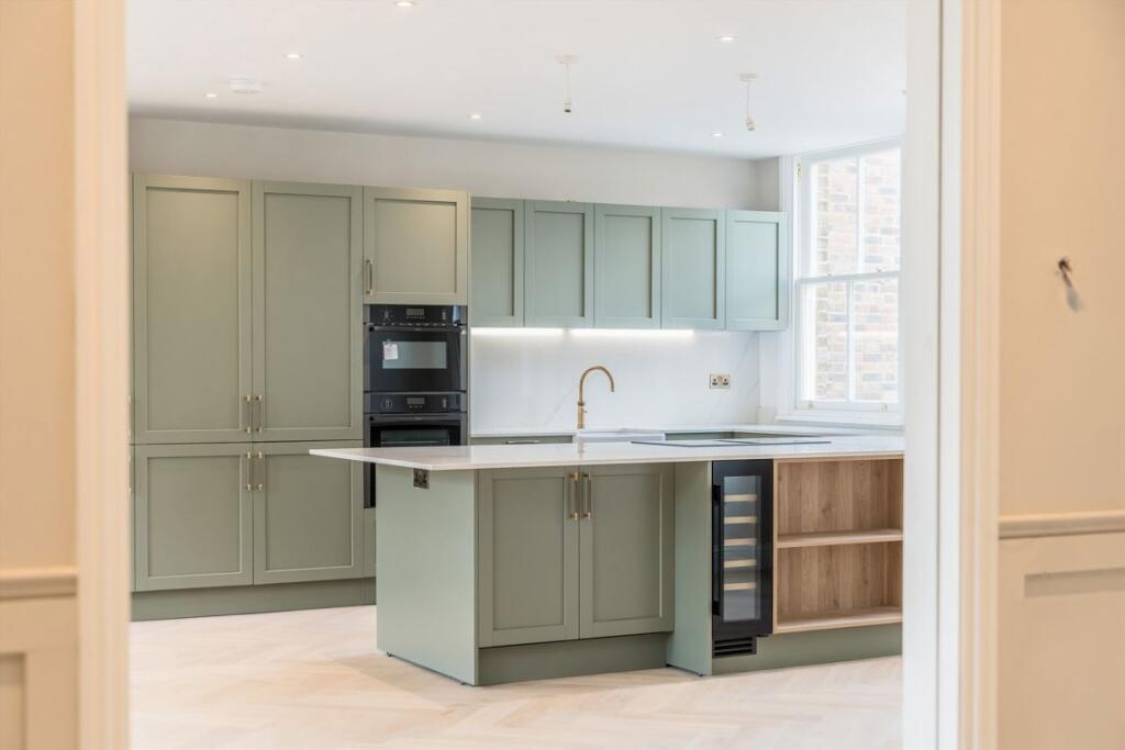 House in London - View 4