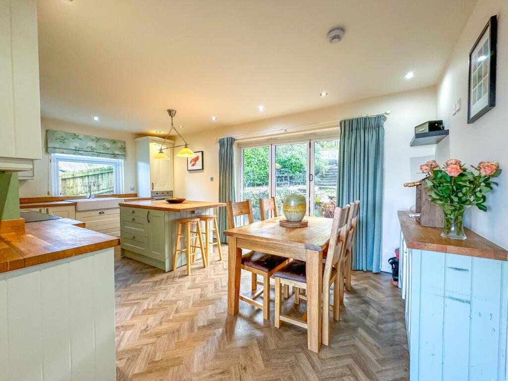 Nore Road, Portishead, Bristol, North Somerset, BS20 photo 3