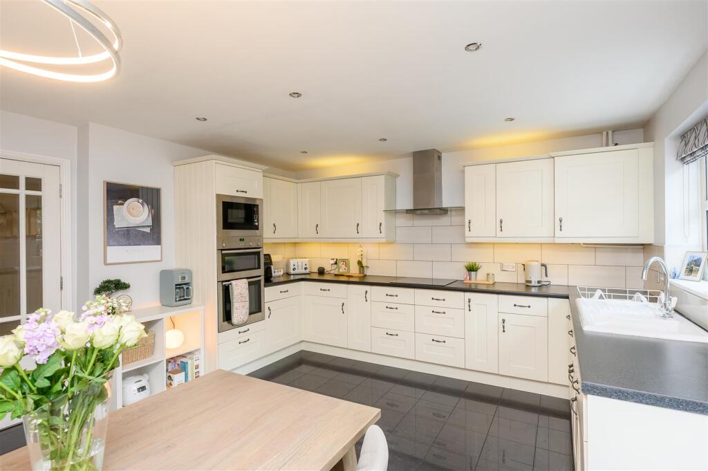 House in York, Ouse Acres, Acomb - View 2