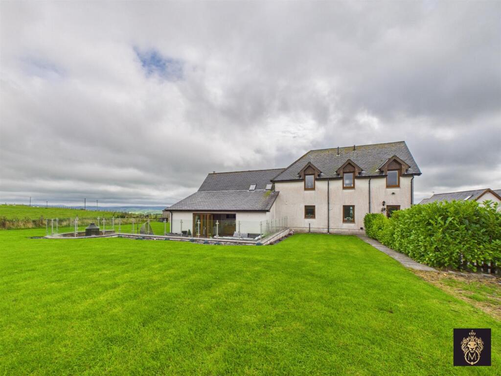 House in Kilmarnock, South Ayrshire - View 5