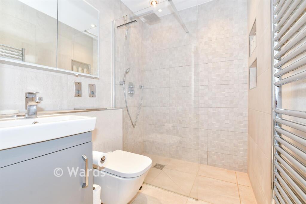 House in Maidstone, Barming Heath, Barming - View 5