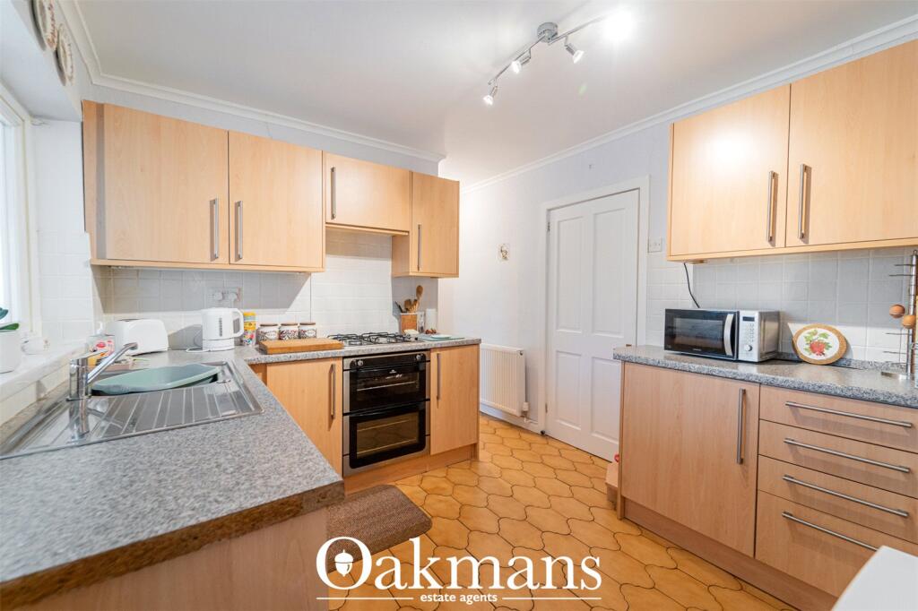 House in Birmingham, West Midlands - More